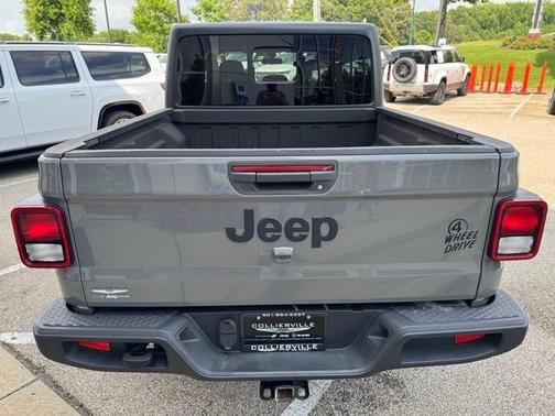 2021 Jeep Gladiator Sport