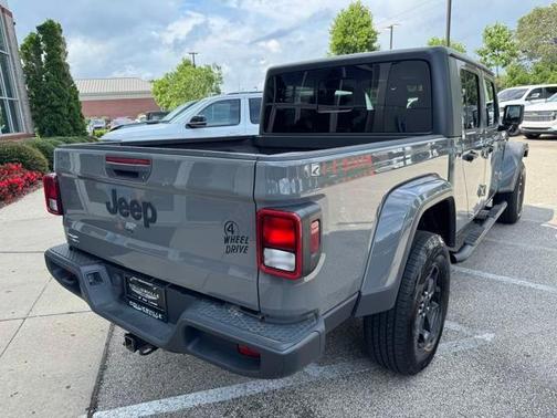 2021 Jeep Gladiator Sport
