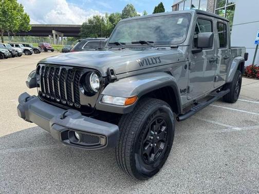 2021 Jeep Gladiator Sport
