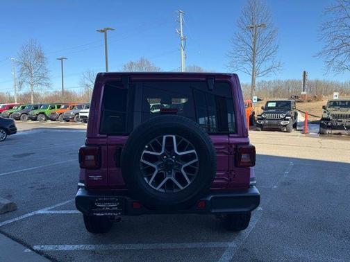 2024 Jeep Wrangler Sahara