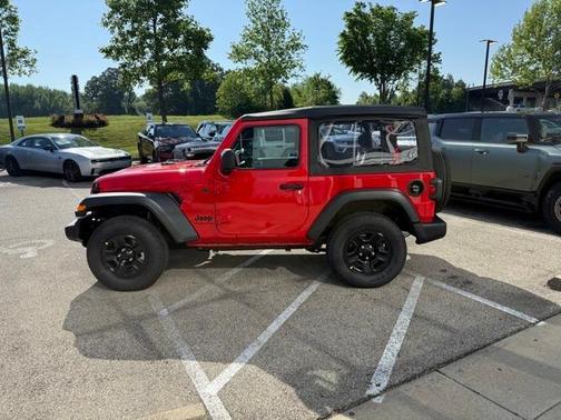 2025 Jeep Wrangler Sport