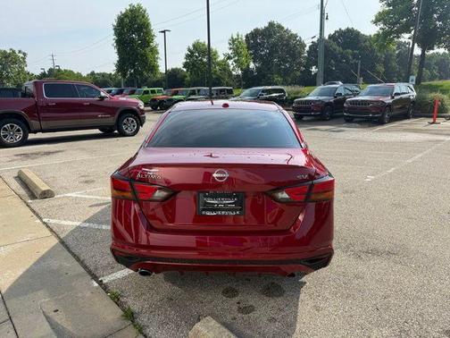Scarlet Ember 2024 Nissan Altima 2.5 SV