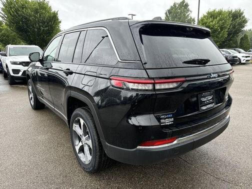 2023 Jeep Grand Cherokee 4xe Base
