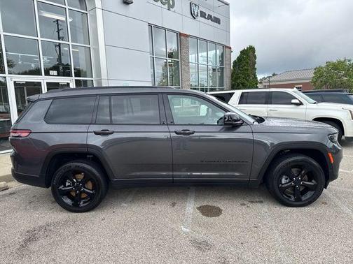 2024 Jeep Grand Cherokee L Laredo