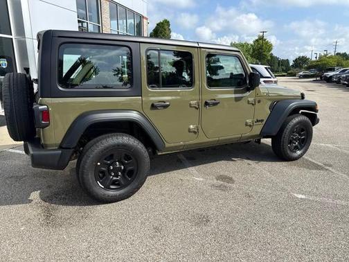 2025 Jeep Wrangler Sport