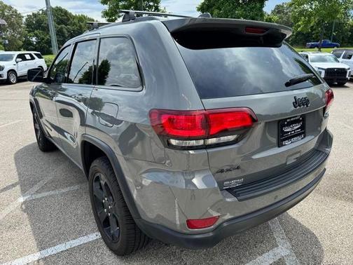2021 Jeep Grand Cherokee Laredo