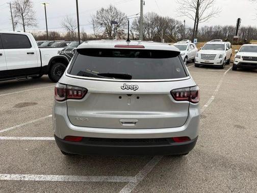 2025 Jeep Compass Sport