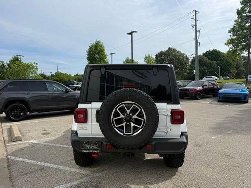 Bright White Clearcoat 2026 Jeep Wrangler Rubicon