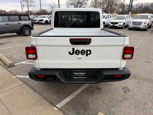 2025 Jeep Gladiator Sport