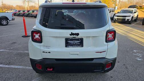 2023 Jeep Renegade Trailhawk