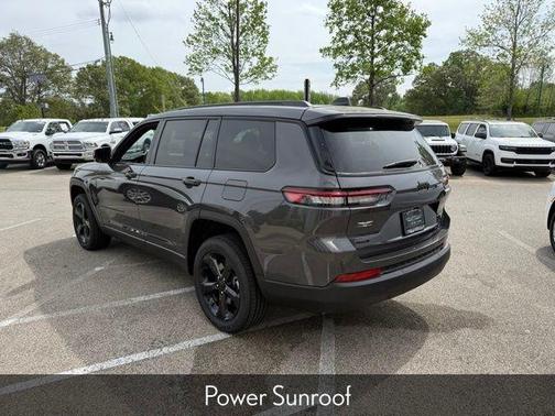 Metallic 2025 Jeep Grand Cherokee L Laredo