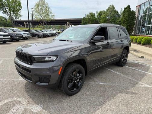 2025 Jeep Grand Cherokee L Laredo
