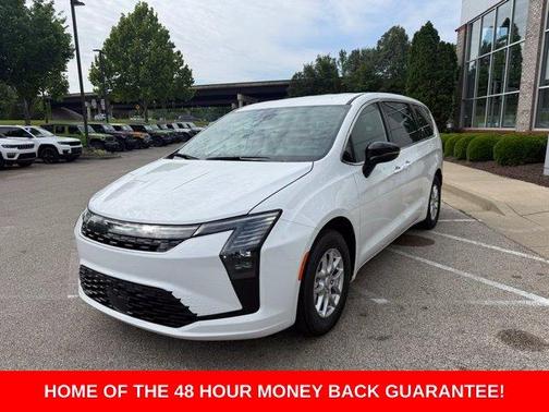 Bright White Clearcoat 2027 Chrysler Pacifica SELECT