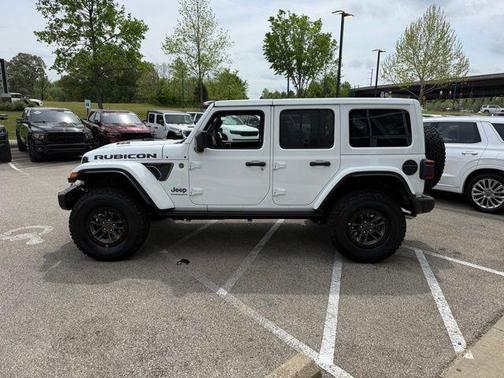 2025 Jeep Wrangler Rubicon 392