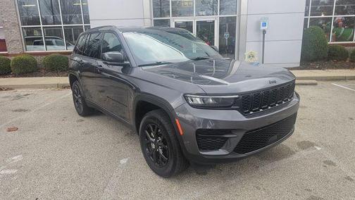 2024 Jeep Grand Cherokee Laredo