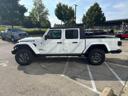 2025 Jeep Gladiator Mojave