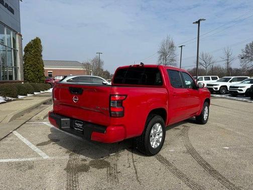 2023 Nissan Frontier SV