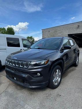 Granite Crystal Clearcoat Metallic 2022 Jeep Compass Latitude