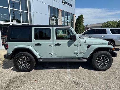 2023 Jeep Wrangler Sahara