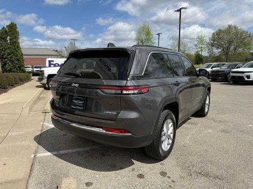 Metallic 2025 Jeep Grand Cherokee Laredo
