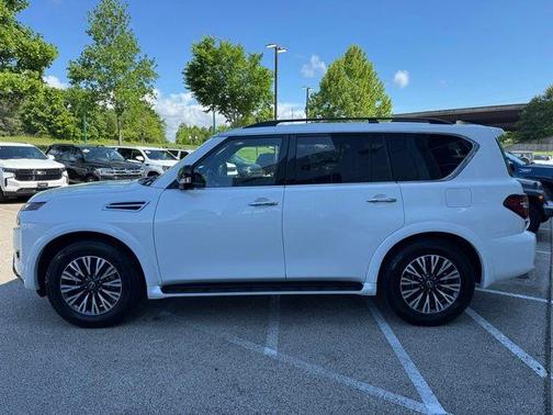 2023 Nissan Armada SL