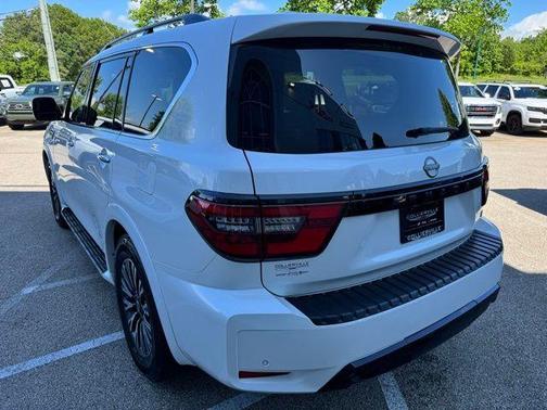 2023 Nissan Armada SL