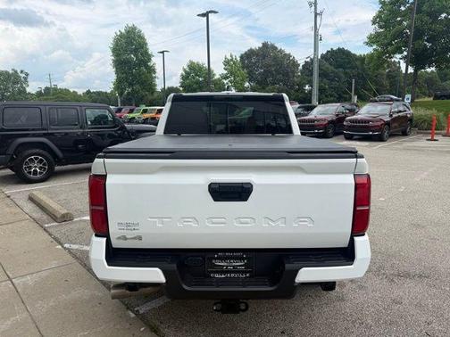 Ice 2025 Toyota Tacoma SR5