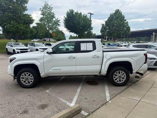 Ice 2025 Toyota Tacoma SR5