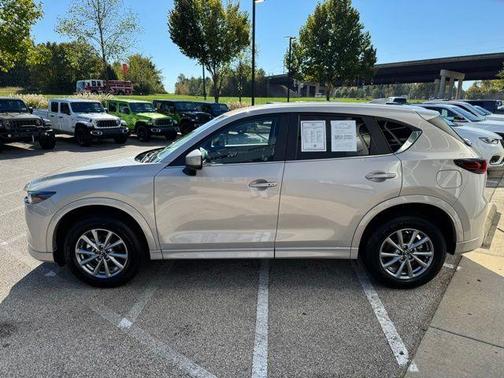 2025 Mazda CX-5 Select