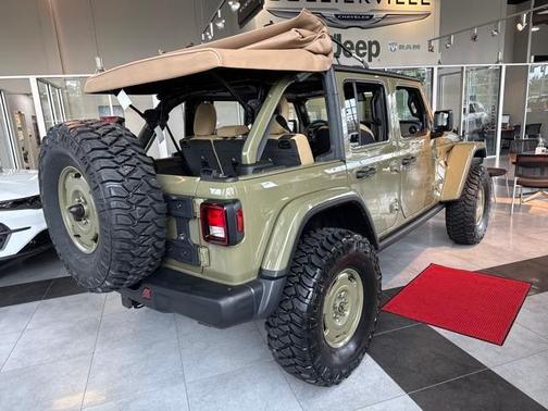 2025 Jeep Wrangler 4xe Sport