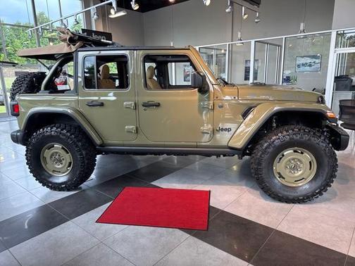 2025 Jeep Wrangler 4xe Sport