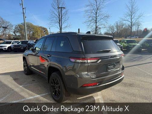 Metallic 2025 Jeep Grand Cherokee Laredo