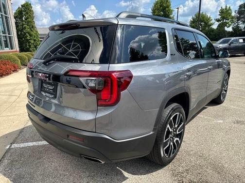 2021 GMC Acadia SLT