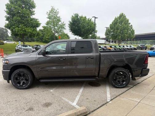 Granite Crystal Clearcoat Metallic 2026 RAM 1500 Express