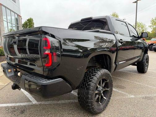 2017 Toyota Tundra SR5