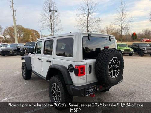 Bright White Clearcoat 2025 Jeep Wrangler Rubicon