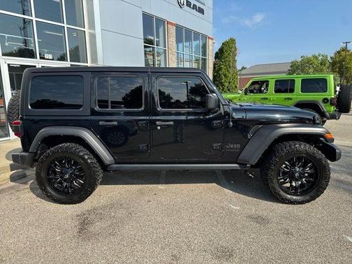 2022 Jeep Wrangler Unlimited Sport