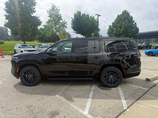 Gloss Black 2026 Jeep Grand Wagoneer 85TH ANNIVERSARY EDITION