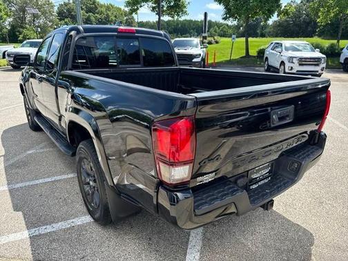 2022 Toyota Tacoma SR5
