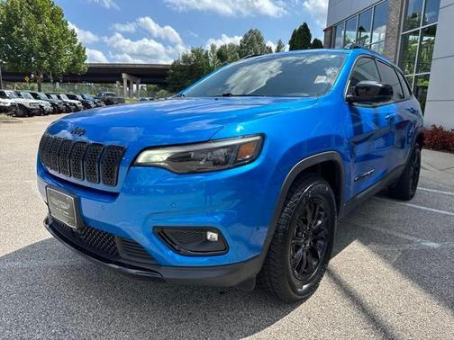 2023 Jeep Cherokee Altitude Lux