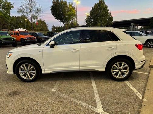 2025 Audi Q3 45 S line Premium