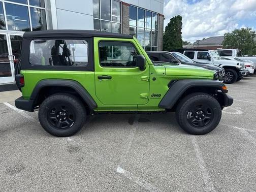 2025 Jeep Wrangler Sport