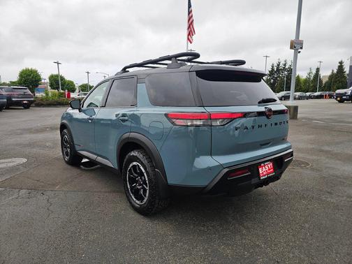 Baltic Teal/Super Black 2026 Nissan Pathfinder Rock Creek