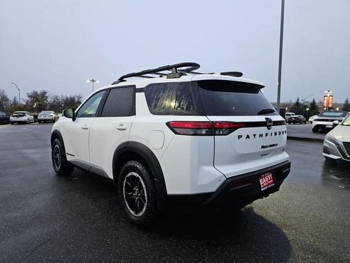 2025 Nissan Pathfinder Rock Creek 4WD