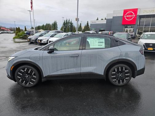 2026 Nissan Leaf PLATINUM+