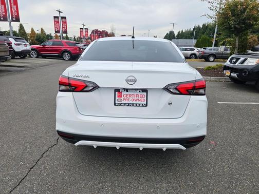 2024 Nissan Versa 1.6 S