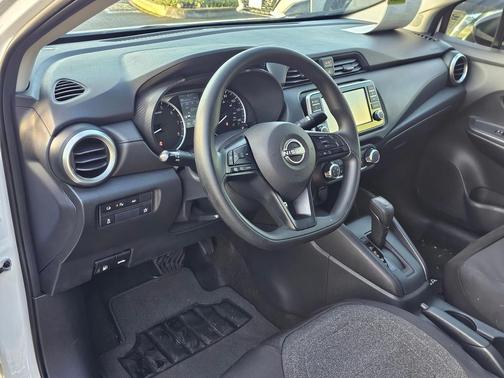 2024 Nissan Versa 1.6 S