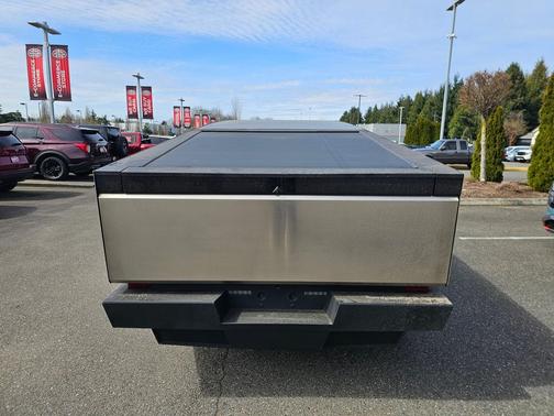 Stainless Steel 2024 Tesla Cybertruck Cyberbeast