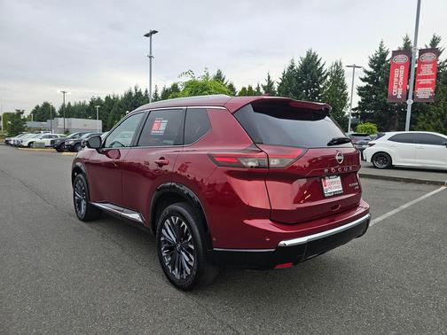 2025 Nissan Rogue Platinum