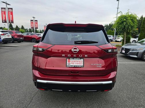 2025 Nissan Rogue Platinum